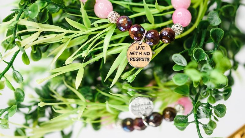 pink and gold heart pendant necklace